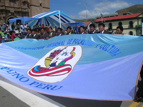 Desfile por aniversario de la DRFC